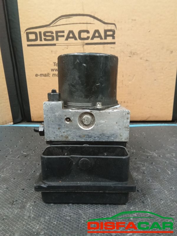 Centralina ABS usata Volkswagen Golf IBIZA 2002, codice 0265231712 – foto 7 di 8