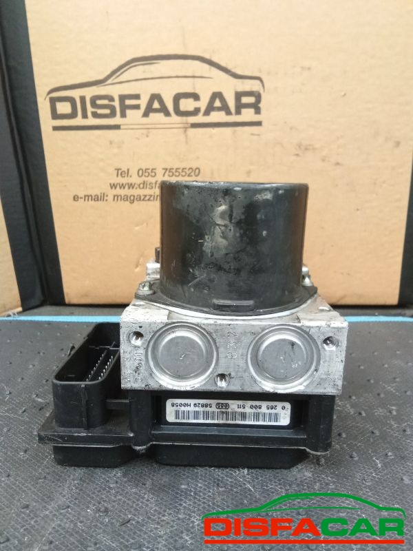 Centralina ABS usata Volkswagen Golf IBIZA 2002, codice 0265231712 – foto 4 di 8