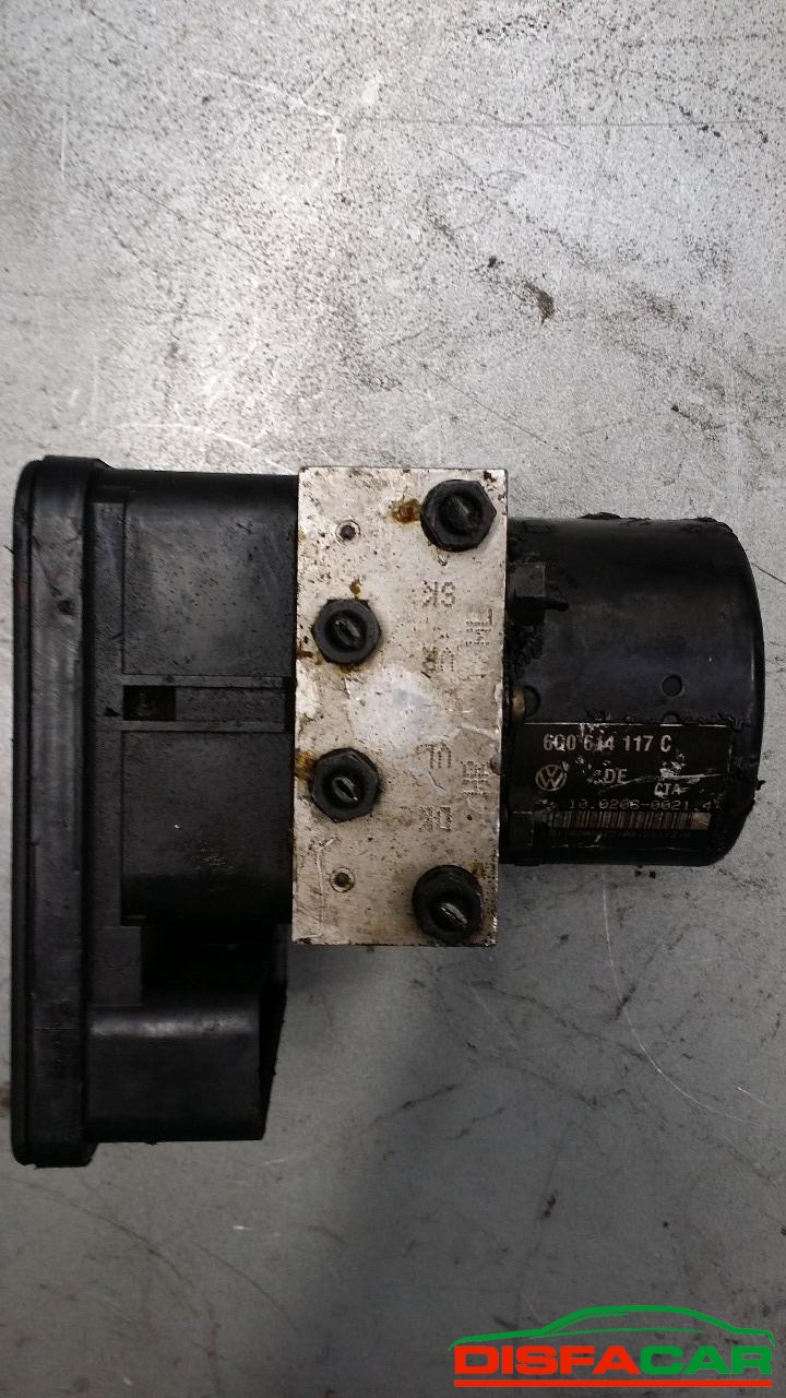 Centralina ABS usata Volkswagen Polo 1999, codice oem – foto 2 di 2