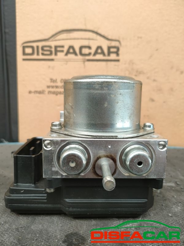 Centralina ABS usata Renault Koleos 1A SERIE 4x4 2008, codice 47660jy02b – foto 4 di 8