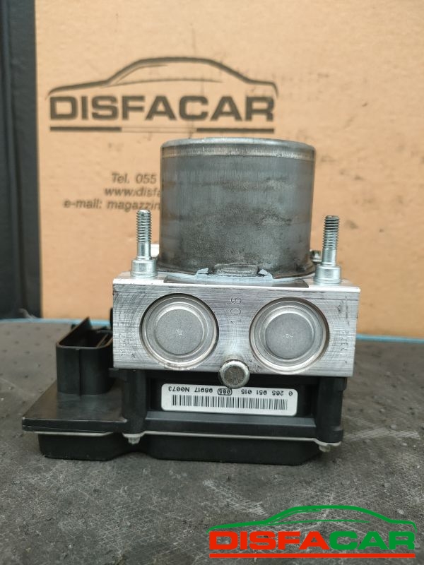 Centralina ABS usata Opel Corsa D 2006, codice 0265230332 – foto 5 di 9
