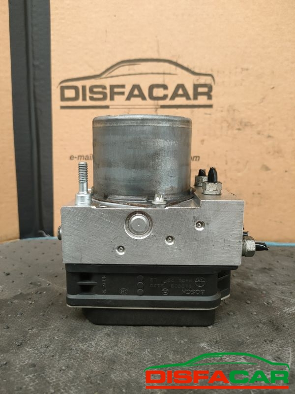 Centralina ABS usata Opel Corsa D 2006, codice 0265230332 – foto 6 di 9