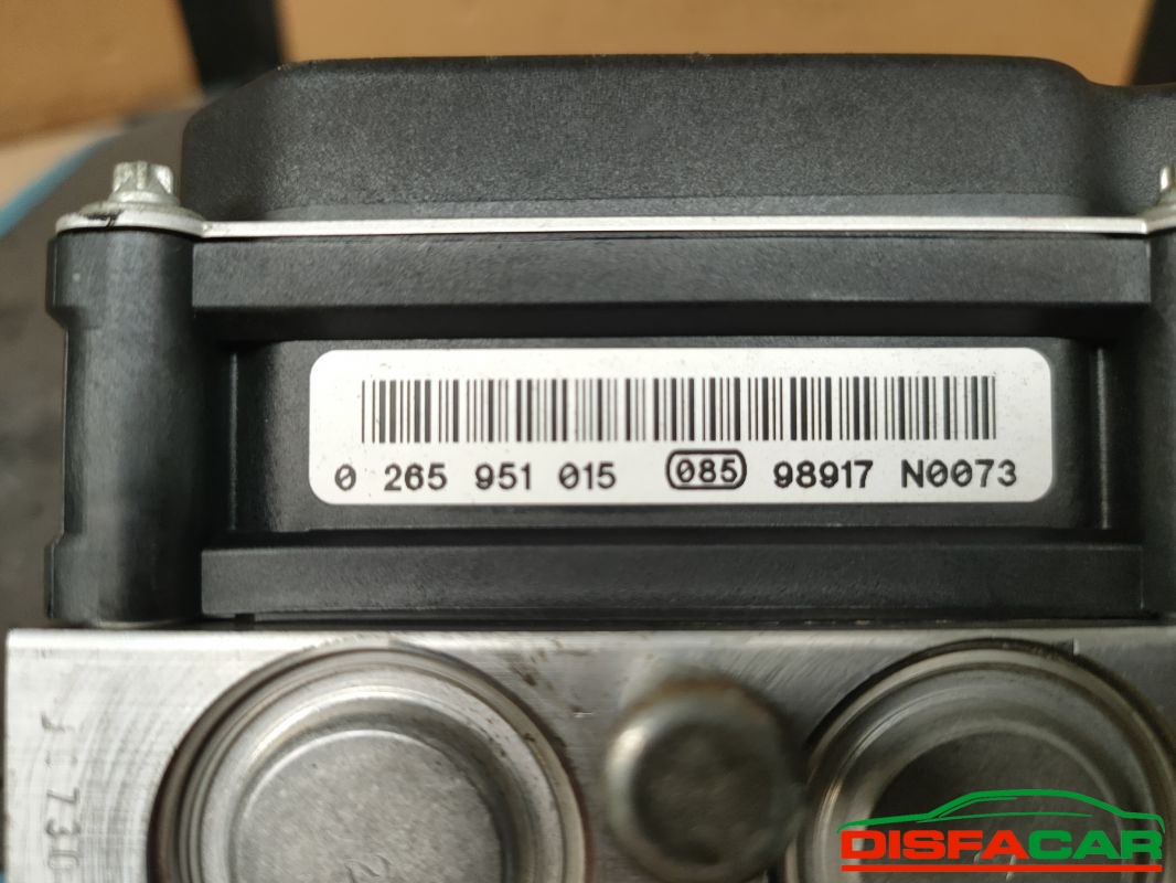 Centralina ABS usata Opel Corsa D 2006, codice 0265230332 – foto 4 di 9