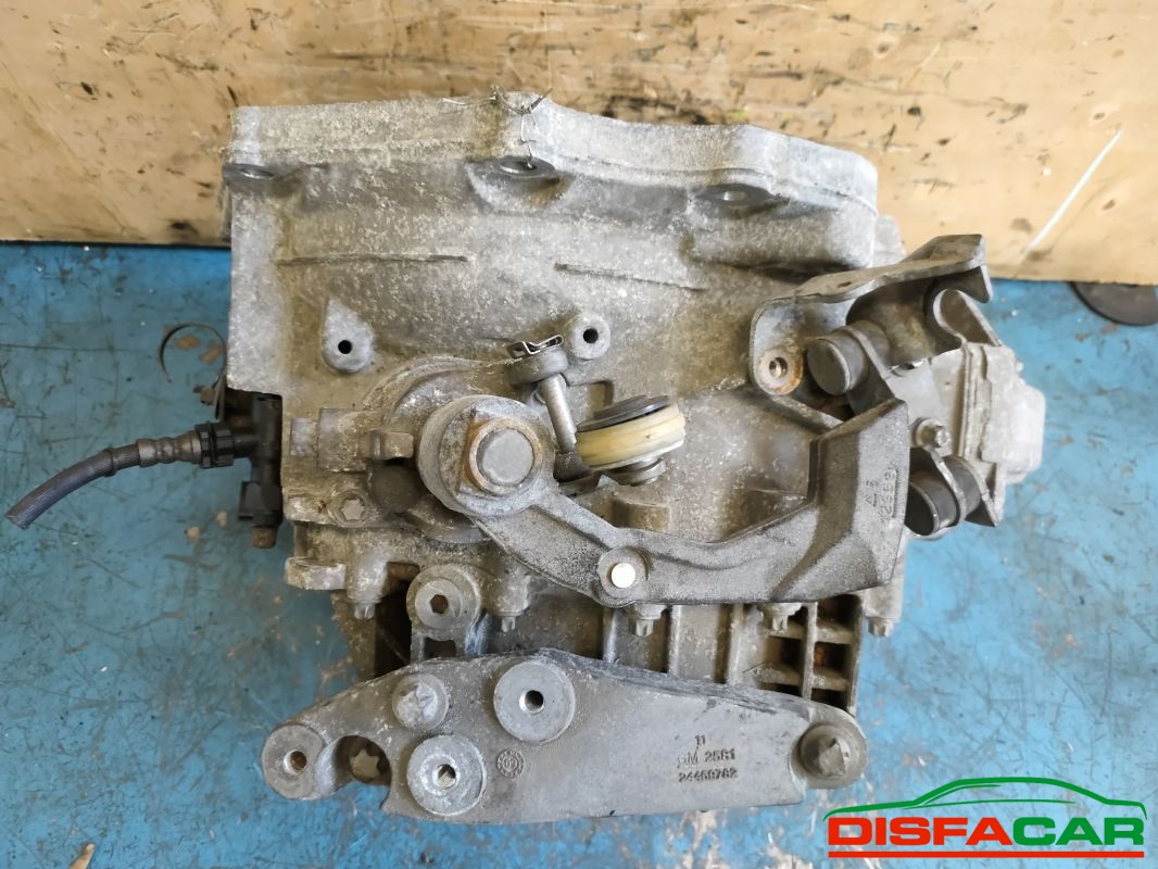 Cambio usato Opel Zafira B 2010, codice m320fam1 – foto 8 di 14