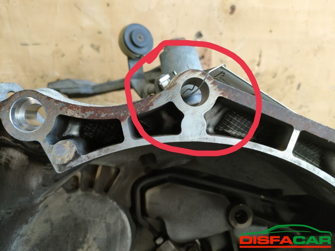 Cambio usato Opel Zafira B 2010, codice m320fam1 – foto 3 di 14