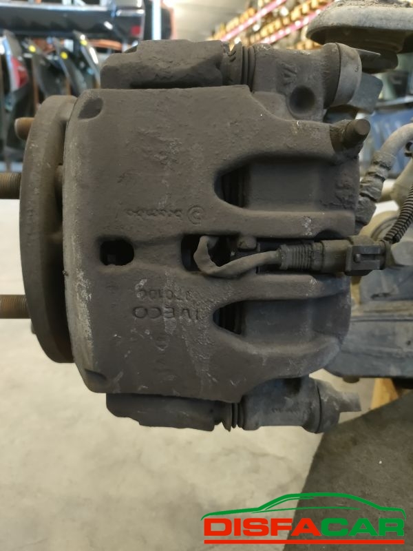 Telaietto anteriore usato Iveco DAILY 2009, codice F1CE0481D – foto 5 di 12