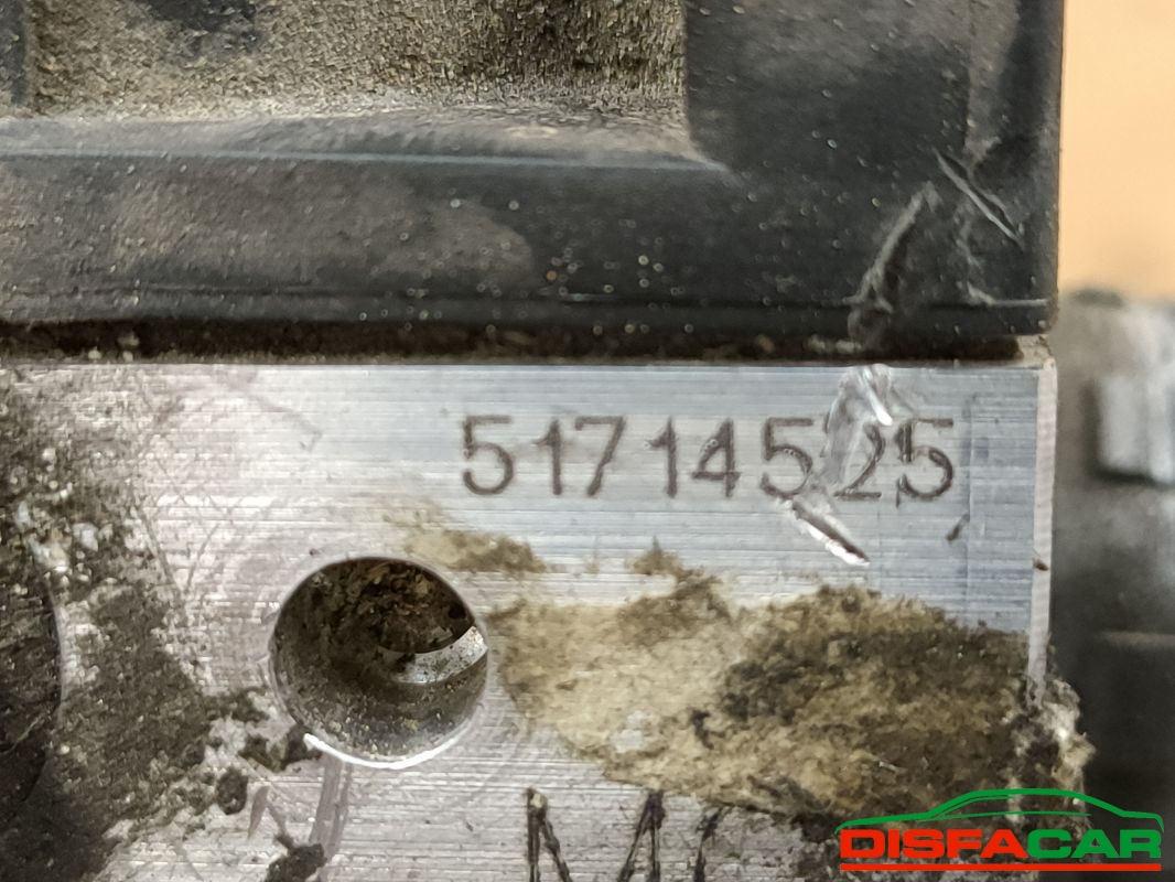 Centralina ABS usata Alfa Romeo Alfa 156 (X1) 4x4 2003, codice 0265225263 – foto 4 di 11