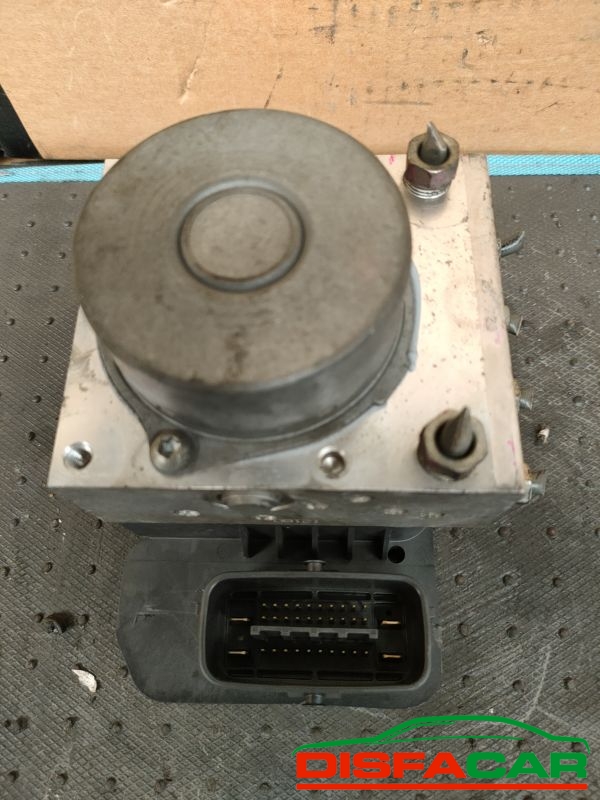 Centralina ABS usata Toyota IQ 2009, codice 44540-74020 – foto 8 di 8