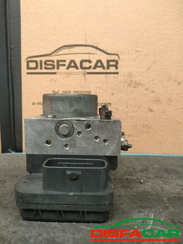 Centralina ABS usata Toyota IQ 2009, codice 44540-74020 – foto 7 di 8