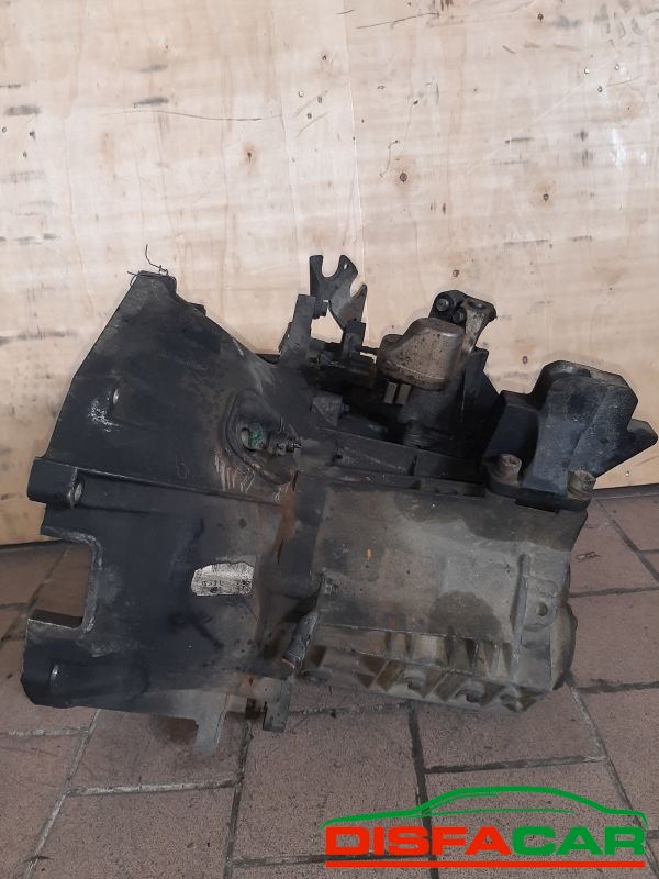 Cambio usato Ford Transit 260 2000, codice 1c1r7002af – foto 3 di 12
