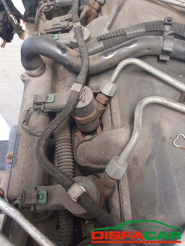Motore usato Volvo C30 2012, codice D5244T8 – foto 9 di 12