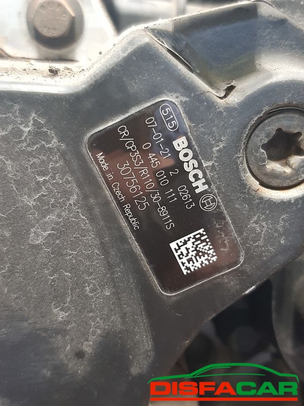Motore usato Volvo C30 2012, codice D5244T8 – foto 4 di 12