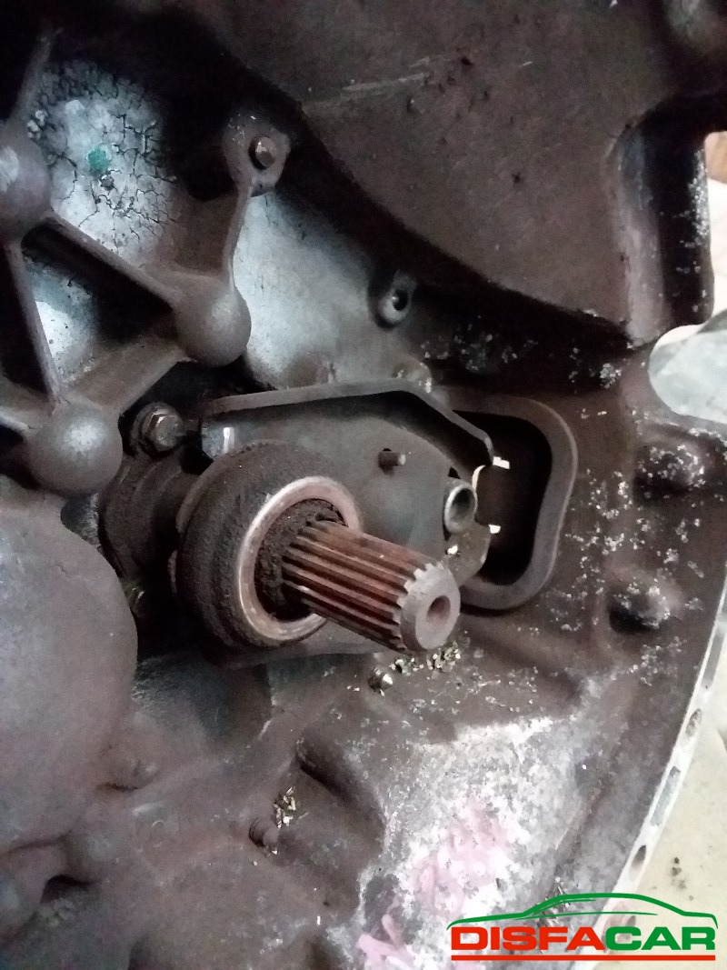 Cambio usato Citroën C3 C2 PEUGEOT 207 1007 2002, codice 20cq08 – foto 2 di 8