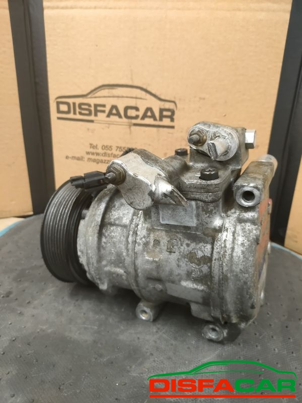 Compressore clima usato Kia Sorento 1A SERIE 4x4 2002, codice 16250-23500 – foto 2 di 10