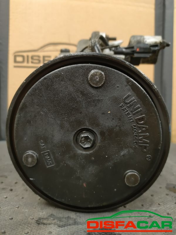 Compressore clima usato Kia Sorento 1A SERIE 4x4 2002, codice 16150-1770 – foto 9 di 10