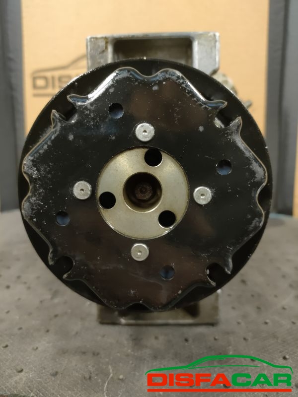 Compressore clima usato Dodge Caliber 2006, codice cg447190-5066 – foto 9 di 10