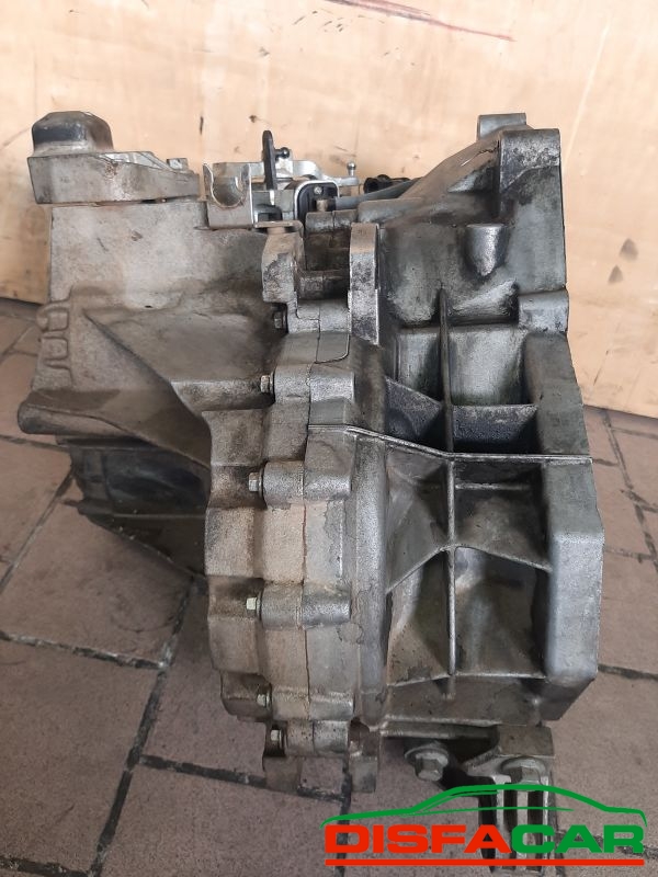 Cambio usato Ford Kuga 4x4 2016, codice fv4r7f096dca – foto 10 di 12