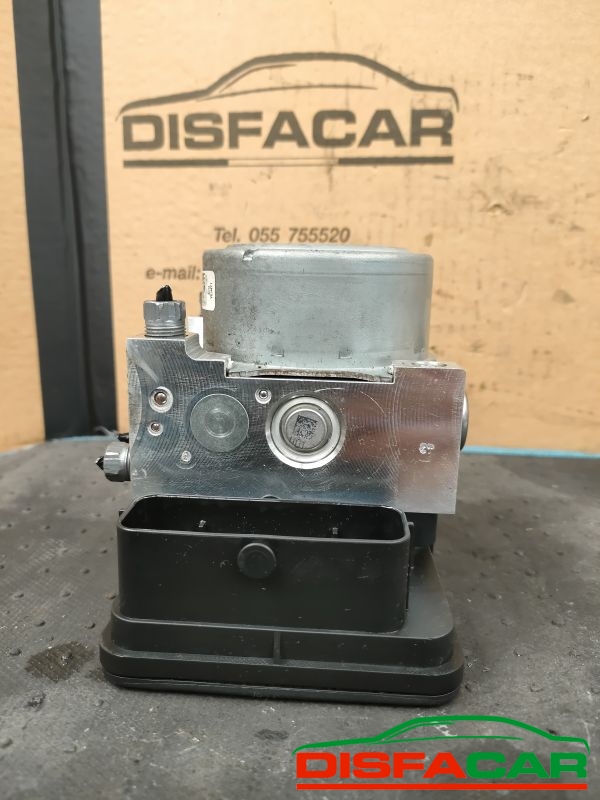 Centralina ABS usata Alfa Romeo Giulietta (6Q) 2016, codice 10.0220-0958.4 – foto 8 di 10