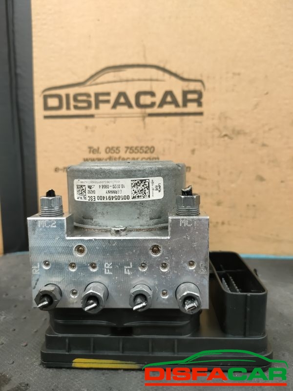 Centralina ABS usata Alfa Romeo Giulietta (6Q) 2016, codice 10.0220-0958.4 – foto 7 di 10