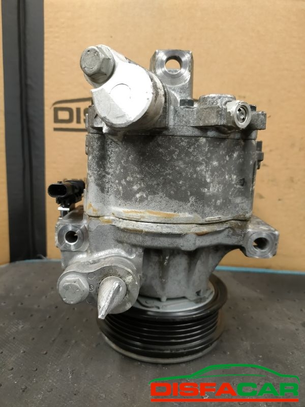 Compressore clima usato Opel Karl 2015, codice 94551797 – foto 4 di 11