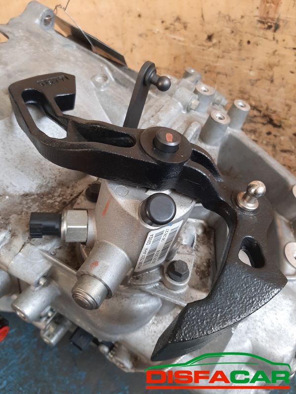 Cambio usato Volvo V40 2012, codice ju3r7002ahb – foto 5 di 12