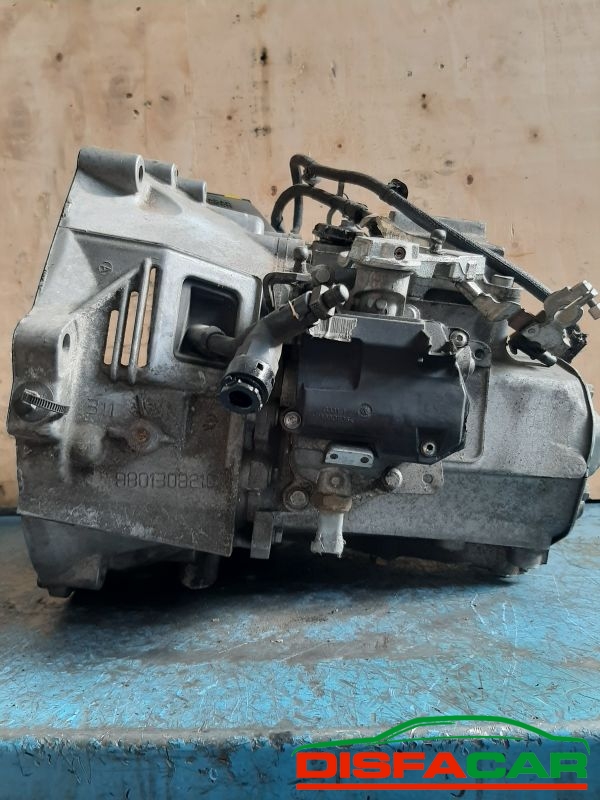 Cambio usato Peugeot 208 GTI 2015, codice 20ca49 – foto 2 di 10