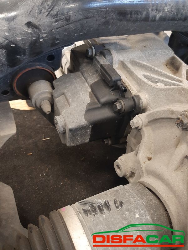 Differenziale posteriore usato Land Rover Range Rover Evoque (L538) 4x4 2018, codice hj32-4n053-ba – foto 14 di 16