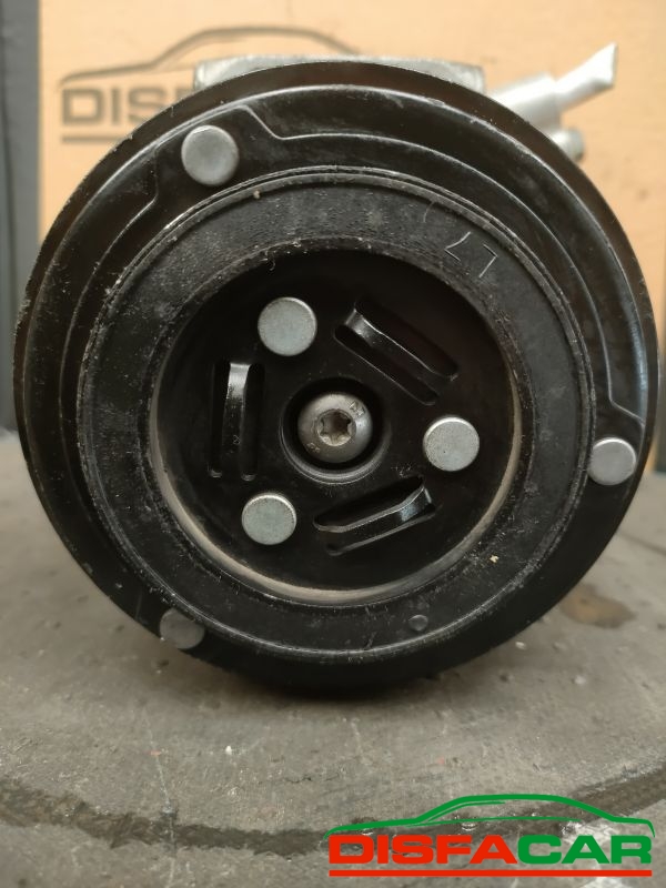 Compressore clima usato Opel Astra J - MERIVA B 2009, codice 13335251 – foto 9 di 10