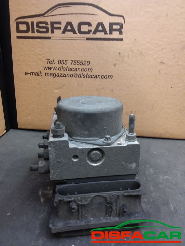 Ricambio usato Nissan Micra 2003 – foto 6 di 7