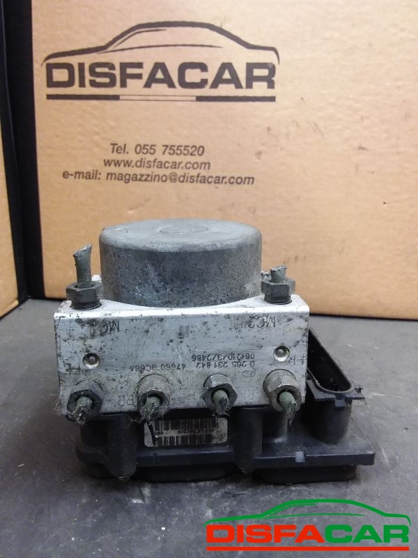 Ricambio usato Nissan Micra 2003 – foto 5 di 7