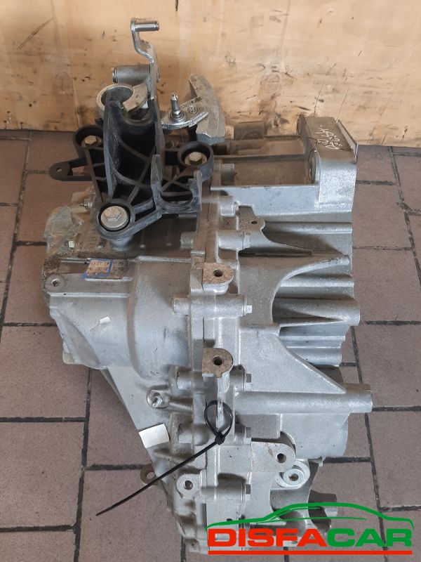Cambio usato Volkswagen TRANSPORTER T5 2019, codice tfb – foto 10 di 13