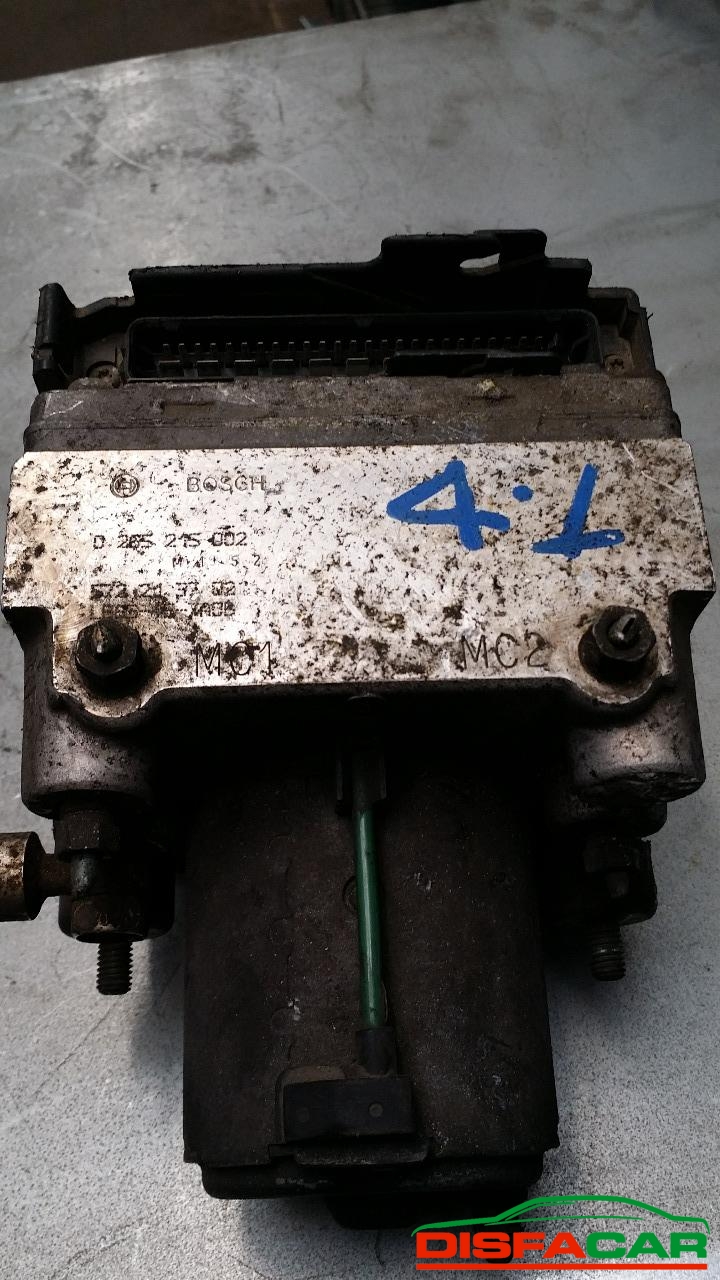 Centralina ABS usata Mazda MPV 1998, codice bosch – foto 2 di 2