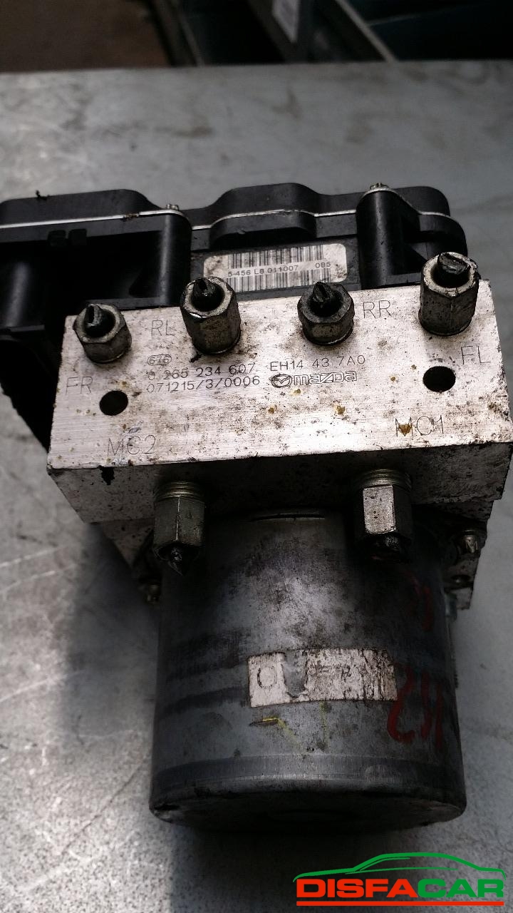 Centralina ABS usata Mazda CX-7 2009, codice bosch – foto 2 di 2