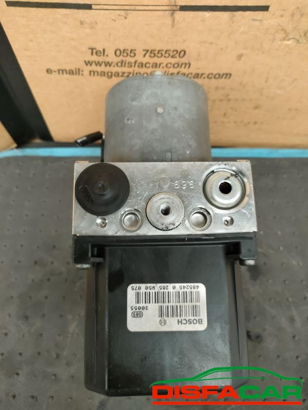 Centralina ABS usata Lancia Phedra 2002, codice 0265225165 – foto 11 di 11