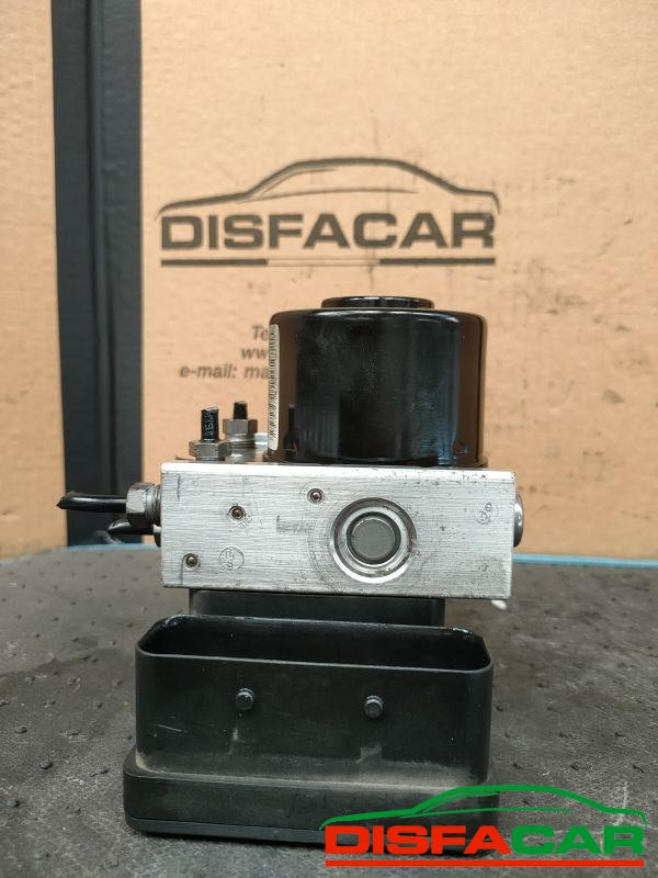 Centralina ABS usata Fiat Doblo 2004, codice 10.0207-0079.4 – foto 7 di 9