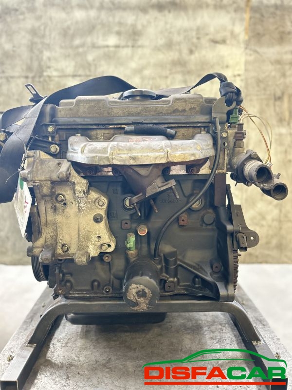 Motore usato Peugeot 206 1998, codice NFZ – foto 4 di 8