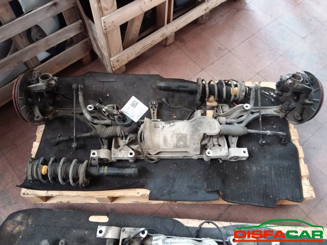 Telaietto anteriore usato Volkswagen Touran ECOFUEL - BENZINA / DIESEL(MANCA SCATOLA GUIDA VENDUTA) 2003… – foto 9 di 10