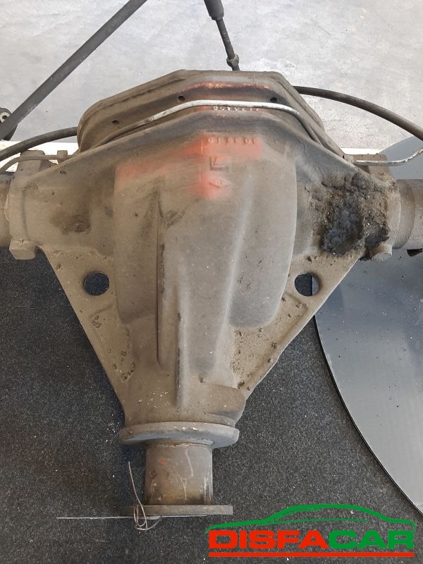 Differenziale posteriore usato Iveco DAILY Flangia attacco albero tonda passo 9 40 1990, codice 08n94 – foto 6 di 16