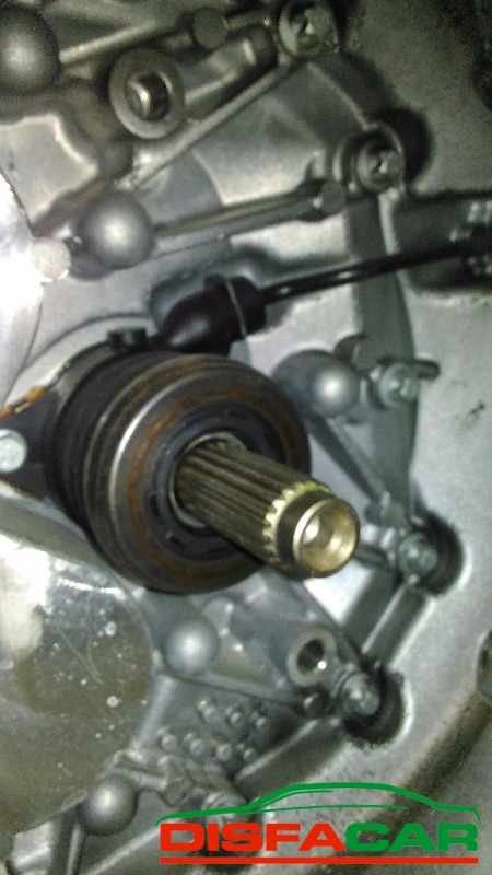 Cambio usato Fiat 500L FIAT DOBLO, ALFA ROMEO GIULIETTA, OPEL COMBO 2015, codice c635.6.35.14 – foto 2 di 10