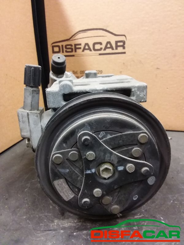 Compressore clima usato Fiat Punto 188 1999, codice 592475900 – foto 8 di 9