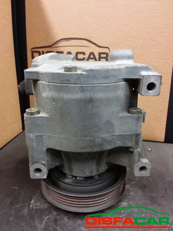 Compressore clima usato Fiat Punto 188 1999, codice 592475900 – foto 6 di 9