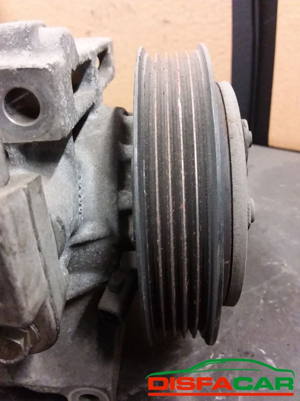 Compressore clima usato Fiat Punto 188 1999, codice 592475900 – foto 9 di 9