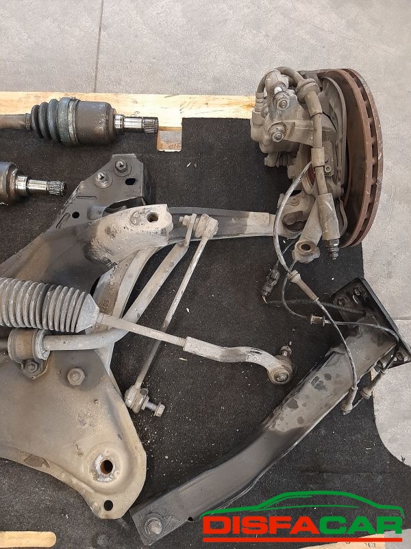 Telaietto anteriore usato Fiat 500 MOZZI E SEMIASSI NON UGUALE A FIAT 500 C 1200 2007, codice 169A3000 – foto 7 di 11
