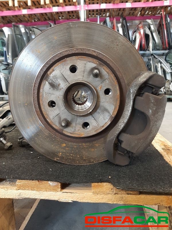 Telaietto anteriore usato Fiat 500 MOZZI E SEMIASSI NON UGUALE A FIAT 500 C 1200 2007, codice 169A3000 – foto 2 di 11