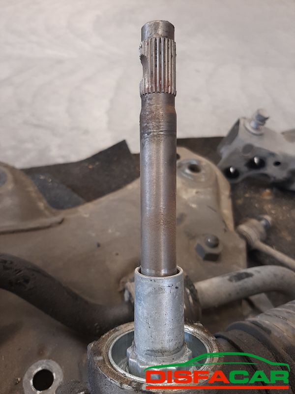 Telaietto anteriore usato Fiat 500 MOZZI E SEMIASSI NON UGUALE A FIAT 500 C 1200 2007, codice 169A3000 – foto 8 di 11