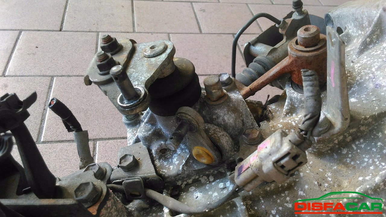 Cambio usato Toyota Yaris FRP YARIS 4 serie 2005, codice 1KRFE – foto 8 di 11