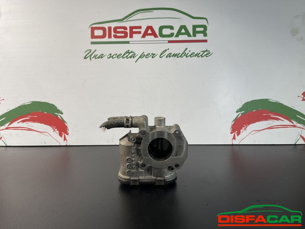 Corpo farfallato usato Toyota Yaris 2A serie 2005, codice 0280750192 – foto 2 di 6