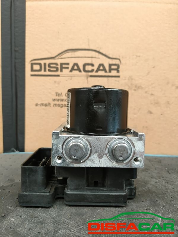 Centralina ABS usata Renault Twingo 2A SERIE 2007, codice 10.0207-0059.4 – foto 4 di 9