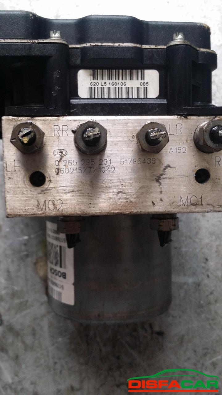 Centralina ABS usata Fiat Grande Punto con esp 2007, codice 0265235231 – foto 3 di 3