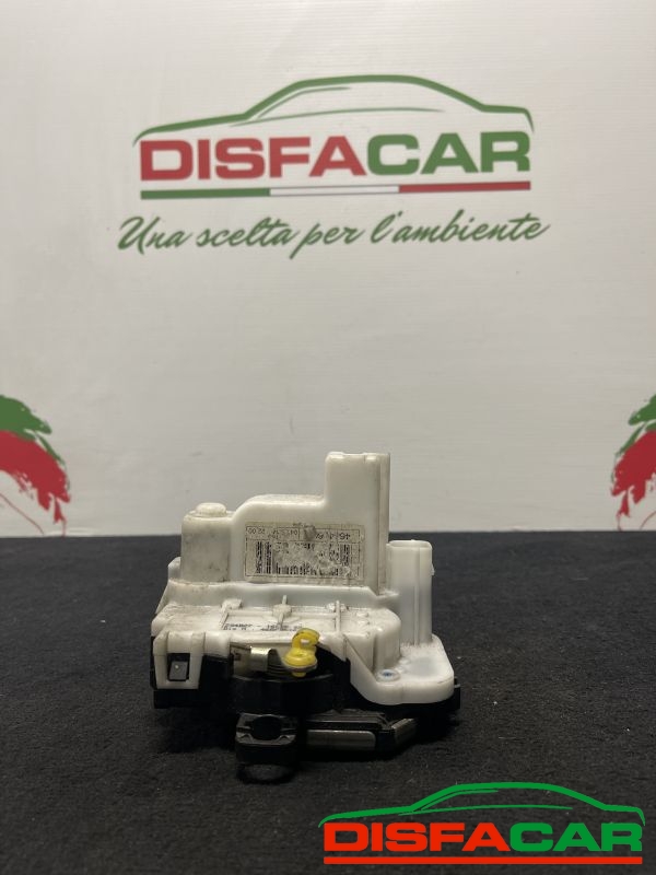 Serrature elettriche usate Fiat Panda 2A serie 169 centralizzata post. Sx 4 fili 2003, codice 46803516 – foto 2 di 5